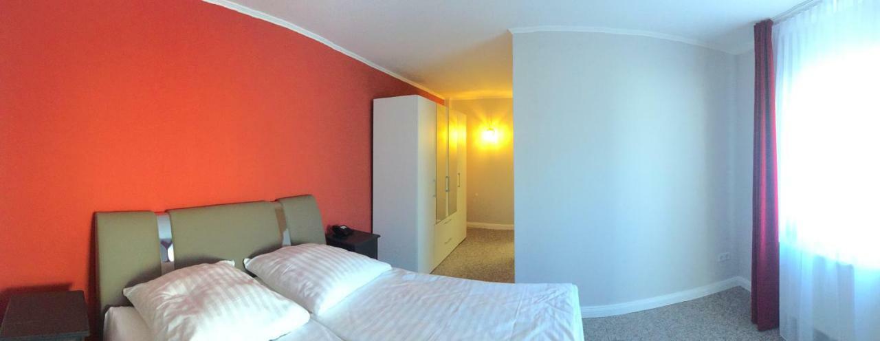 Seehotel Louise Dannenwalde Exterior foto